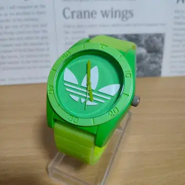 아디다스 로고 워치 (그린) 남성용 쿼츠 배터리 포함 작동품