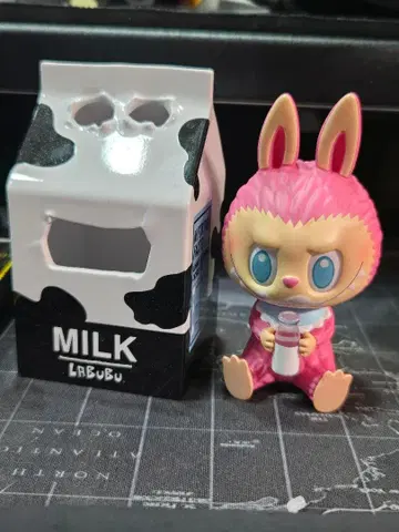 LABUBU 밀크 핑크 보라색 토끼 피규어