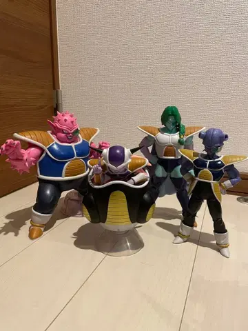 드래곤볼 제일복권 공포! 프리저 군 도도리아 큐이 자봉