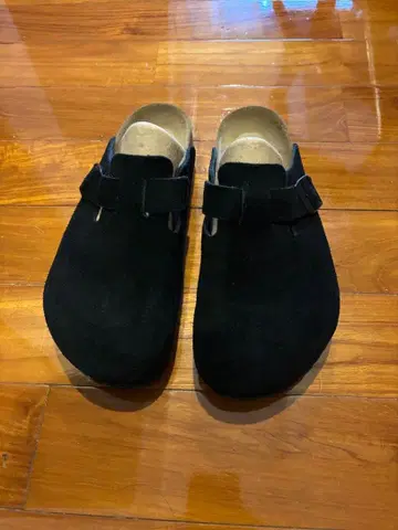 BIRKENSTOCK 보스턴 블랙 42 시착만 한 상품