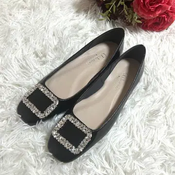 미착용 다이애나 비쥬 버클 에나멜 로우힐 펌프스 24.5cm