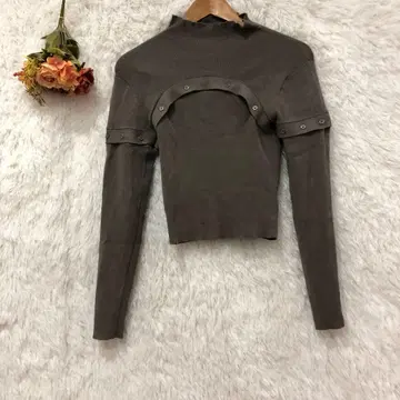 안지비 버튼 니트탑 [ M ] 하이넥 소매 탈부착 가능