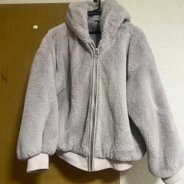 그레이 플리스 자켓 후드 부착