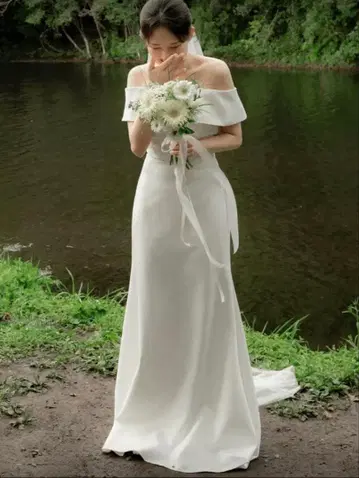 오프숄더 웨딩 드레스