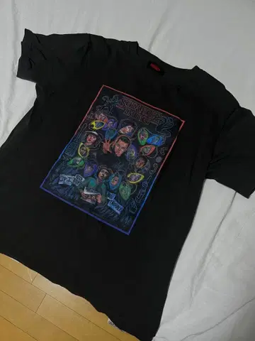 스트레인저 씽스 T셔츠