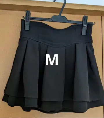 미셸 마카롱 슬림 레그 스커트