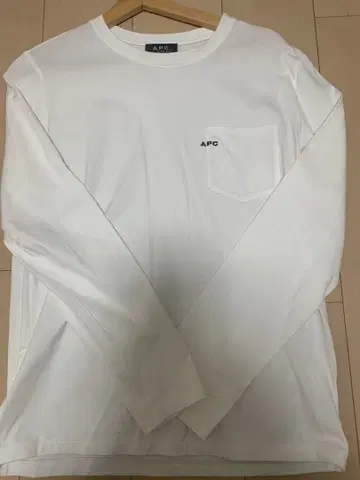 [ 새상품급 ] A.P.C. 화이트 긴팔 T셔츠 S 여성용 남성용 아페쎄