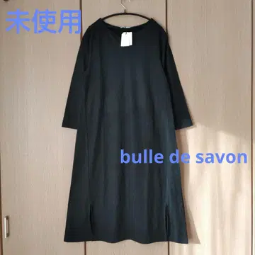 미사용 앞 슬릿 긴팔 니트 원피스 뷔르데사봉