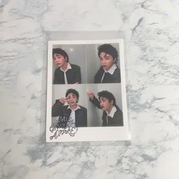 미세스 오오모리 모토키 팝업 스토어 폴라로이드 스티커