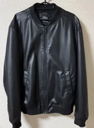 ZARA 블랙 가죽 자켓 XL