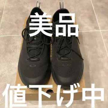 가격 인하 새상품급 Oakley LIGHT SHIELD