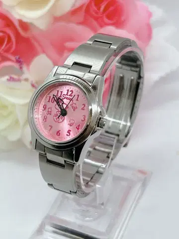 유나이티드 피처 신디케이트 스누피 피너츠 쿼츠 손목시계