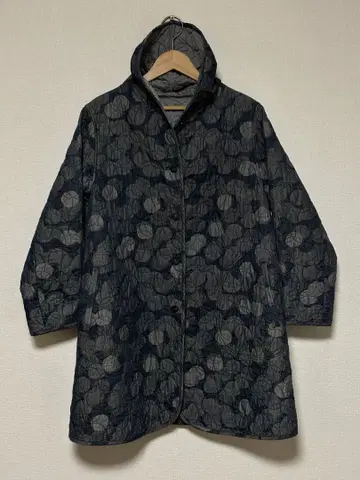 군겐도 토미 퀼팅 데님 코트