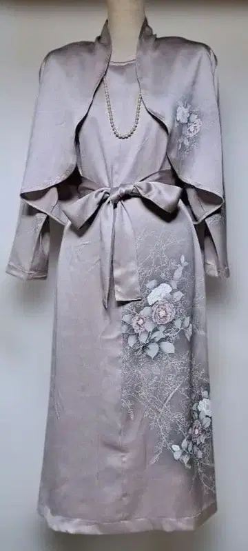 연보라색 꽃무늬 호몬기 리메이크 볼레로 포함 원피스 드레스