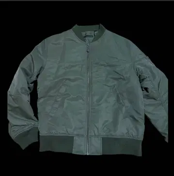 유니클로 MA-1 블루종 블랙