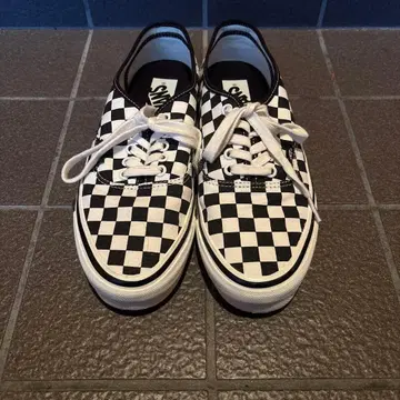 VANS MTE Authentic 체커보드 26.5cm 박스 있음