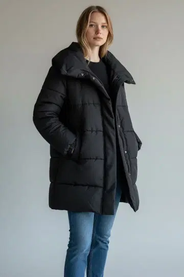 새상품급 AZUL by moussy 블랙 다운 자켓