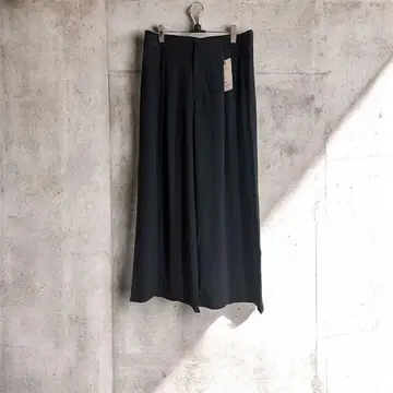 택 포함 미사용 새상품 완판템 GU 드레이프 와이드 팬츠 Z XXL