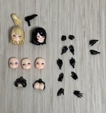 메가미 디바이스 엑소시스트 페이스, 핸드, 가슴 부품 세트