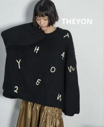 The4 레터링 자수 니트 블랙