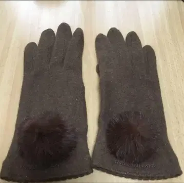 유리에 니타니 브라운 장갑