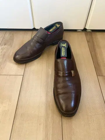 [ 새상품급 ] SCOTCHGRAIN 스코치그레인 엠보 로퍼 26