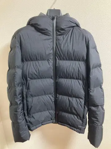 UNIQLO 심리스 다운 파카 M