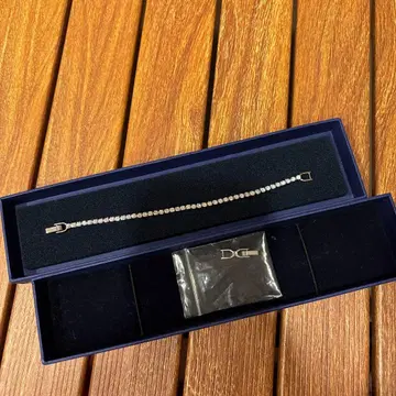 크리스탈 스톤 실버 팔찌