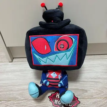 해즈빈 호텔에 오신 것을 환영합니다 앉은 봉제 인형 복스 라운드원 한정판