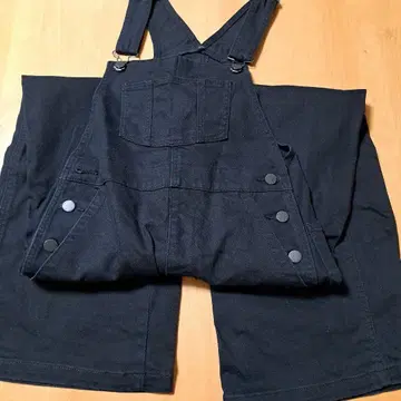 GU 블랙 오버롤 S 사이즈