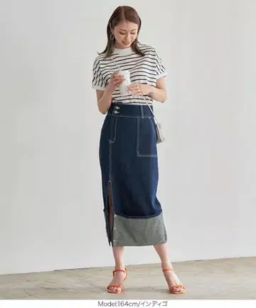 택 포함 새상품 [고베 레터스] 롤업 슬릿 데님 타이트 스커트