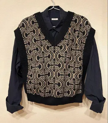 [ 미사용 새상품 ] [ armonia ] 니트 베스트