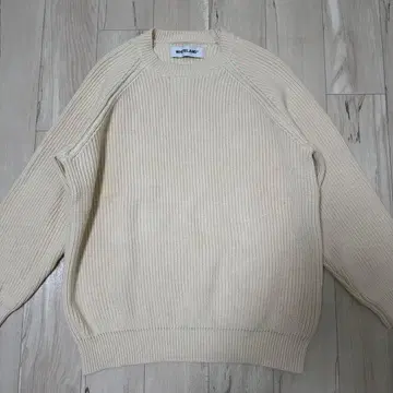 화이트랜드 WHITELAND 교모토 타이 가 니트