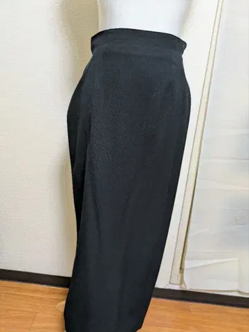블랙 타이트 롱 스커트