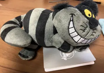 [ 체셔 고양이 x 블랙 ] 키링