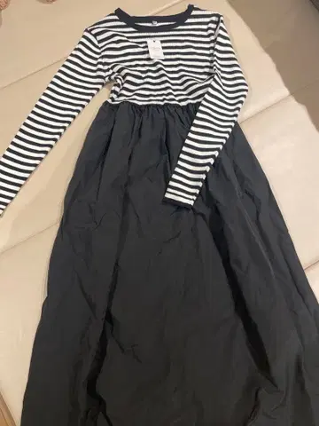 [ 새상품 미사용 ] coca 긴팔 맥시 원피스 보더 블랙