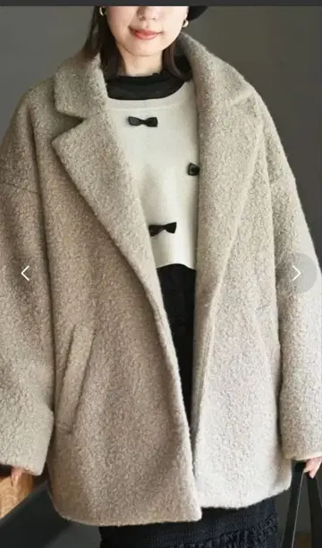 보아 소재 오버 사이즈 자켓 베이지