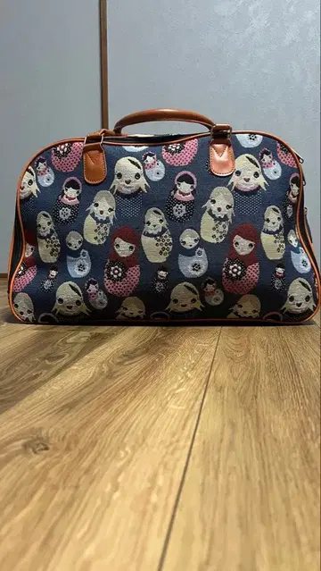 마트료시카 패턴 보스턴 백 대용량