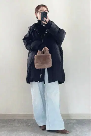 택 포함 새상품 [CAHO 콜라보] 스트레치 후드 미들 퓨어 다운 블랙