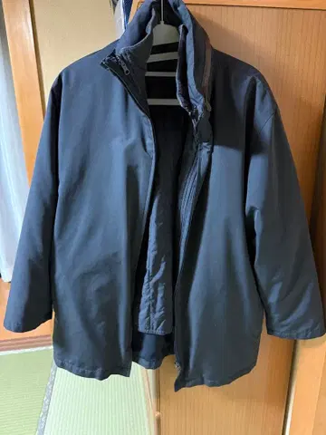 다크 그레이 충전솜 자켓 리버서블