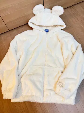 [ 새상품급 ] 디즈니 리조트 퍼 아우터 M 사이즈