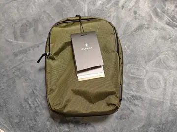 새상품 ALPAKA Metro Sling Max X-PAC 숄더백