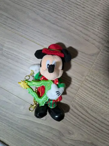 미키마우스 봉제 인형 별 모양 장식 포함
