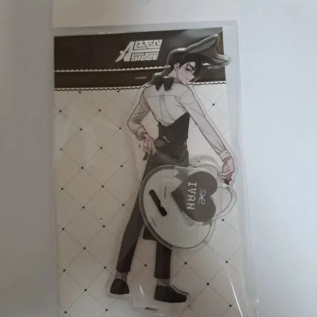 이반 바니스테 아크릴스탠드