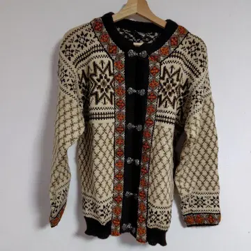 노르딕 가디건 GALLERIA OF NORWAY 레어