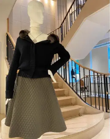 폭시 퀼팅 스커트 'Cross Flare'