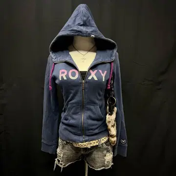 헤이세이 갸루 y2k 그런지 ROXY 집업 후드티 로고 타이트 짧은 기장
