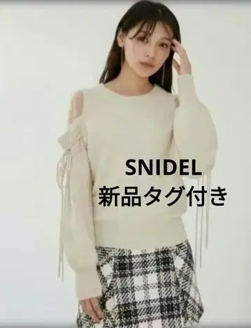 [택 포함 새상품] SNIDEL 시스루 숄더 니트 풀오버