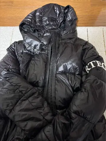 아담스 저글러 다운