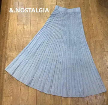 &.NOSTALGIA 앤드도트노스탤지어 니트 스커트 M 사이즈